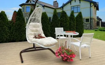 Victoria White Hanging Chair